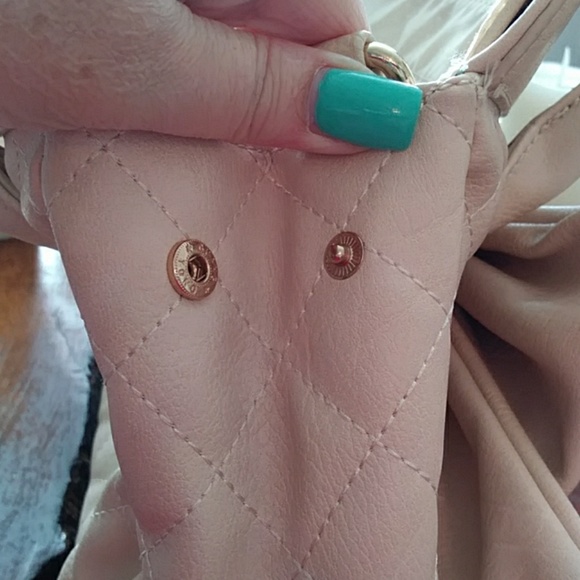 Call It Spring Purse W/a Bow - Picture 5 of 7